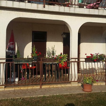 Ljubica Apartman Žbandaj Kültér fotó